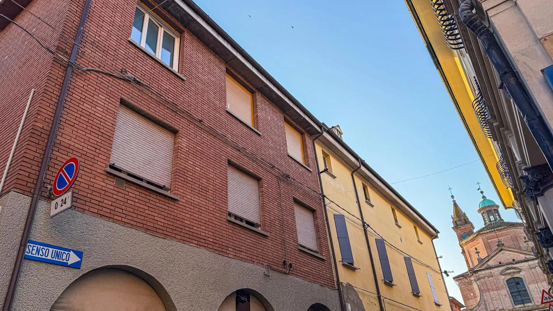 Country Rooms Medicina B&B - Free Breakfast - Air Conditioning - Wifi
