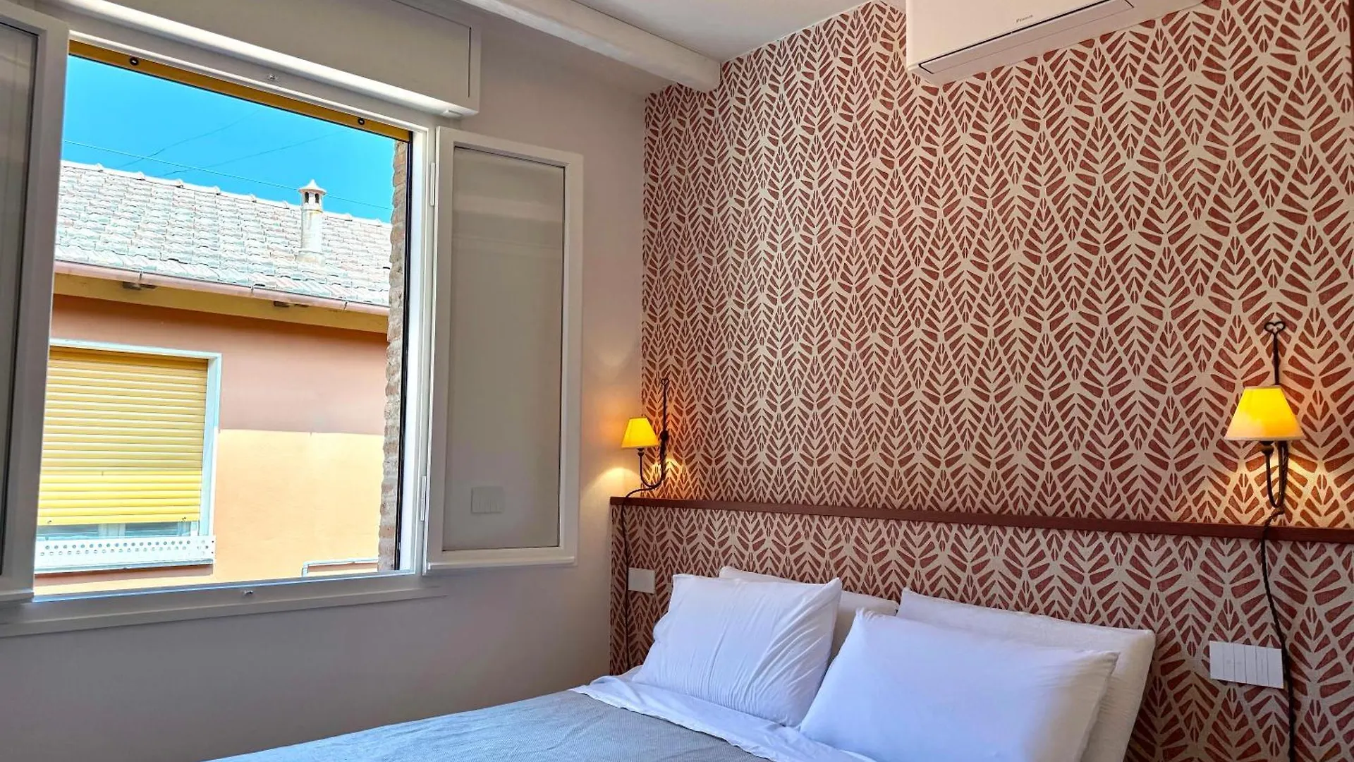 Country Rooms Medicina B&B - Free Breakfast - Air Conditioning - Wifi 0*, Medicina (Emilia-Romagna) Italië